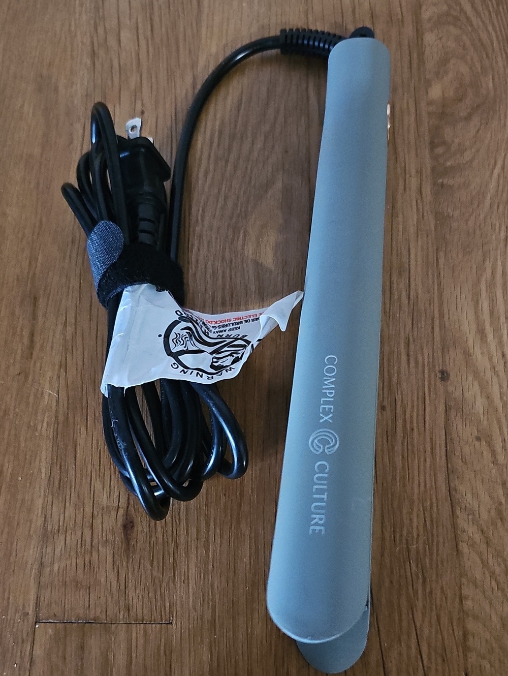 Complex Culture Titanium Flat Iron Straightens & Curls Hair Stlying Tool - Picture 3 of 14